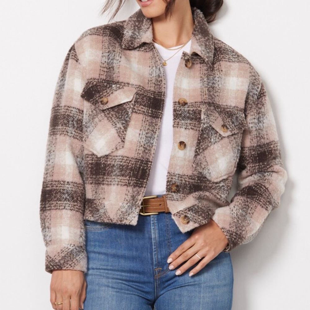 NWOT Evereve Polly Jacket Pink Plaid Cropped Shacket Women’s Small Boxy Fit Fall